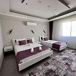 Noble アパート デムレ